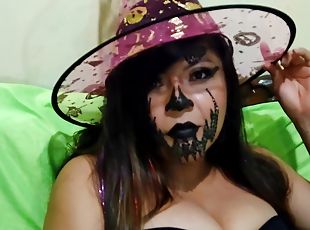 He Faceless Man Visits The Witch On Halloween, Interviews Her And Seduces Her To Have Sex With Hot Milf