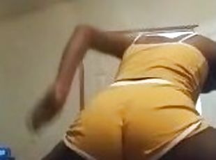 Big booty ebony rides dildo