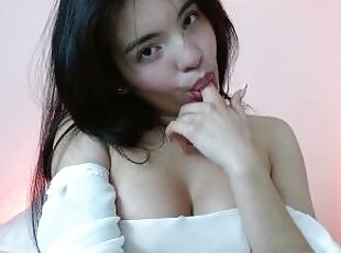 sexy moments on cam f Lau Velez- bigboobs flash-cum show-dirty talk and more on chaturbate lauvelez_