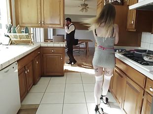 Classy housewife Sydney Cole enjoying Tommy Pistol in the kitchen