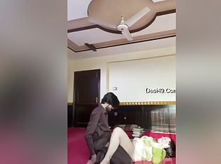 Today Exclusive -paki Cheating Wife Fucked By Hubby Friend