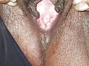 klitta, masturbation, fitta-pussy, fru, gamling, svart, fingerknull, smutsig, man, vått