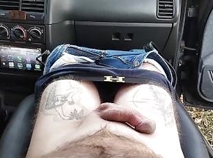 jerking off a dick in the car